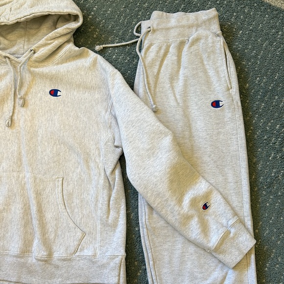 Matching sweat set - Picture 2 of 4